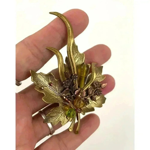 VTG Bronze Tone Maple Leave Metal Brooch Pin Beaded 90s - Picture 6 of 10